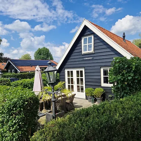 d'Oude Herbergh, vakantiehuizen aan het water-2